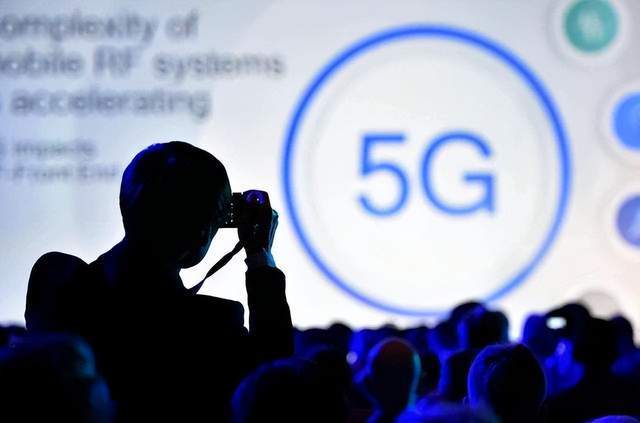 华为手机测试实验室
:5G RedCap有望2023年商用部署 规模部署仍面临诸多挑战